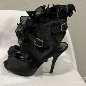 Wild Rose black satin and ruffle shoe size 6.5m